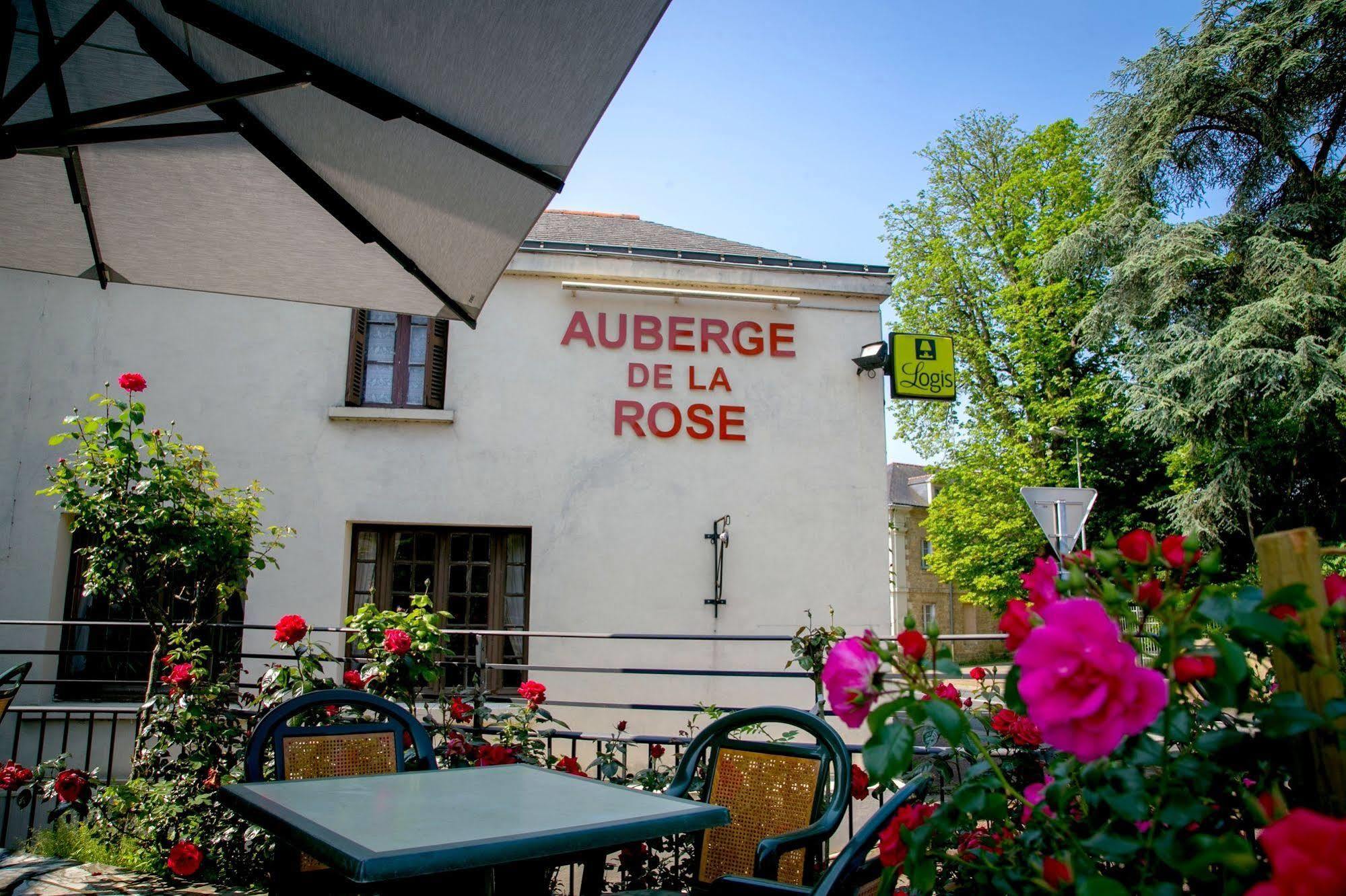 Logis Auberge De La Rose Hotel Doué-la-Fontaine Exterior photo