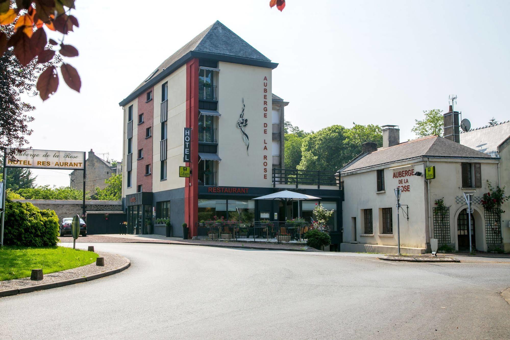 Logis Auberge De La Rose Hotel Doué-la-Fontaine Exterior photo